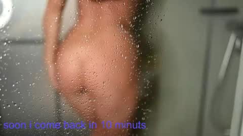 Jess online show from 10-20-25, 04:46