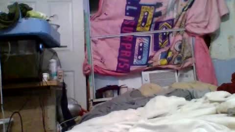 dovedianna online show from 04-21-26, 01:42