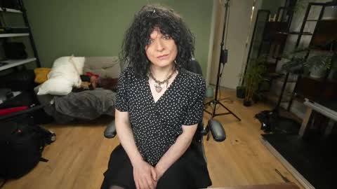 Jessicatv online show from 04-02-26, 02:58