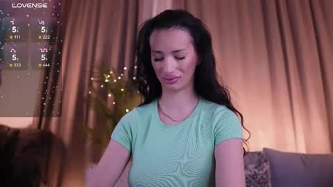 Jess online show from 03-22-26, 04:27