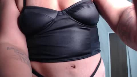 Jessie Rose online show from 12-16-25, 08:47