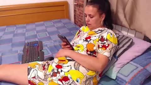 jessiestar3 online show from 06-11-26, 10:30