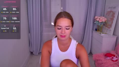 Jessi online show from 09-13-25, 01:44