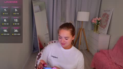 Jessi online show from 04-10-26, 02:11