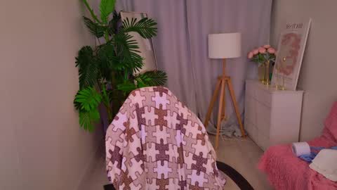 Jessi online show from 06-07-26, 01:59