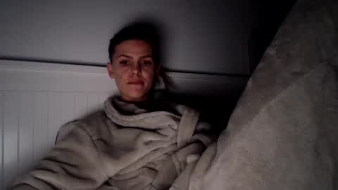 jessieryan online show from 01-23-25, 05:24