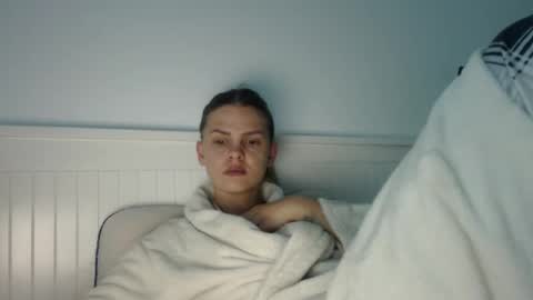 jessieryan online show from 10-01-25, 03:56