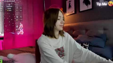 Jessie online show from 06-21-26, 09:23