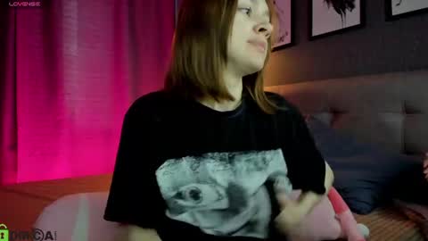 Jessie online show from 06-30-26, 09:32
