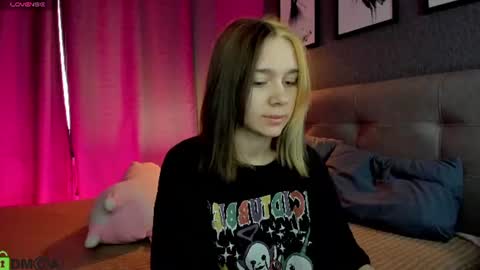 Jessie online show from 07-12-26, 09:11