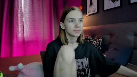 Jessie online show from 07-14-26, 09:25