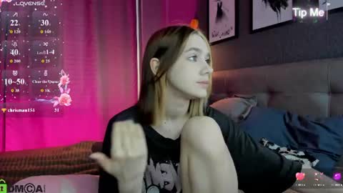 Jessie online show from 07-22-26, 09:23