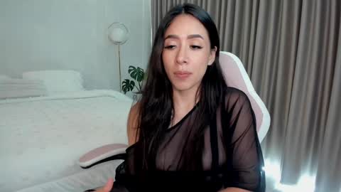    online show from 09-24-25, 04:54