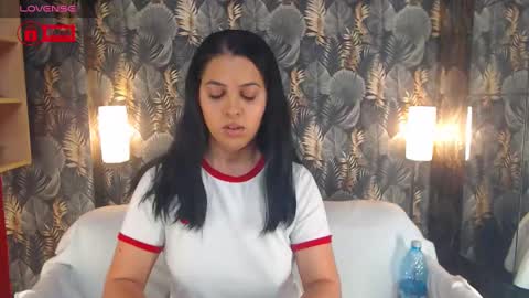 Snapshot of jessthewicked chatting on 12-17-24, 05:36 JessTheWicked online show from 12-17-24, 05:36