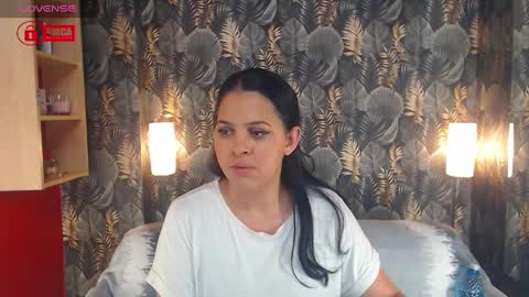 Snapshot of jessthewicked chatting on 01-10-25, 07:00 JessTheWicked online show from 01-10-25, 07:00