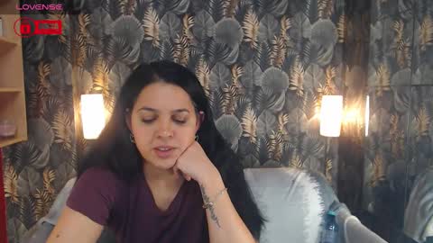 Snapshot of jessthewicked chatting on 02-13-25, 04:07 JessTheWicked online show from 02-13-25, 04:07