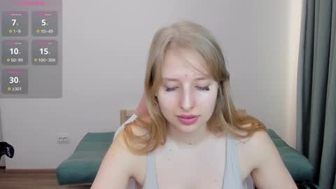 Snapshot of jessy_comely chatting on 02-26-25, 12:58 Jessy online show from 02-26-25, 12:58