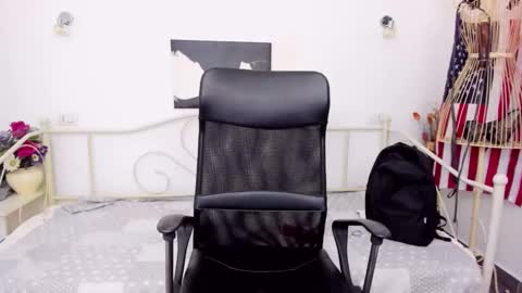 Jessy online show from 02-13-25, 06:59