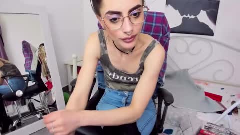 Jessy online show from 03-12-25, 05:28