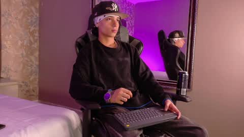 Jessy online show from 06-06-26, 08:13