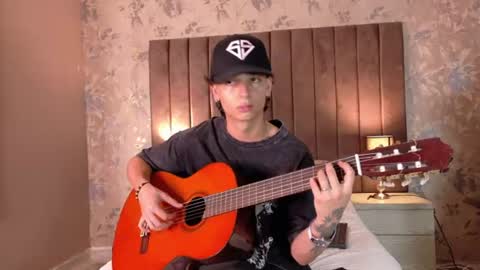 Jessy online show from 06-17-26, 07:48