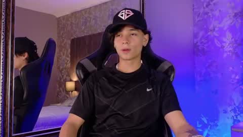 Jessy online show from 06-30-26, 07:37