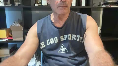 Jesuiscoquin online show from 01-05-25, 08:54