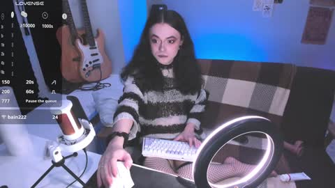 Snapshot of jesus_weed chatting on 12-03-24, 09:45 jesus_weed online show from 12-03-24, 09:45