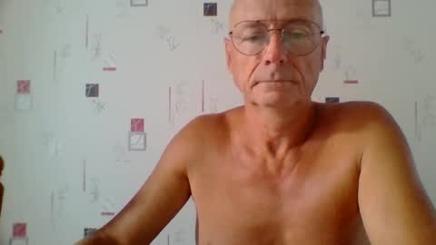 Snapshot of jet66000 chatting on 09-14-25, 08:46 jet66000 online show from 09-14-25, 08:46