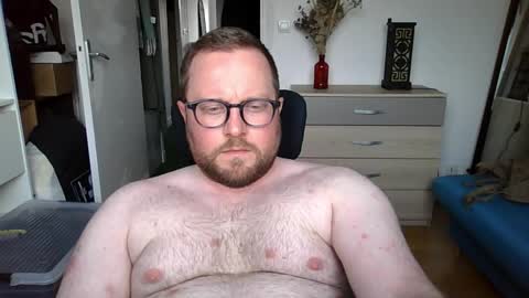 jeuneloup92 online show from 04-28-26, 05:07