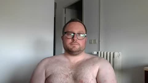 jeuneloup92 online show from 06-30-26, 04:19