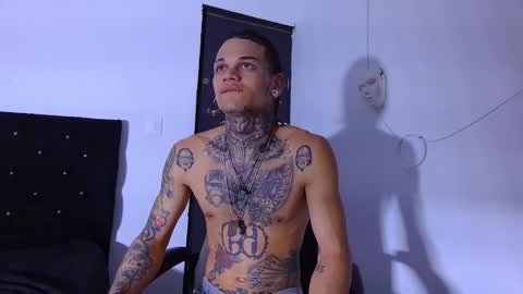 Snapshot of jeykob_23 chatting on 12-20-25, 12:51 JEYKOB online show from 12-20-25, 12:51