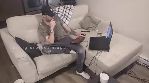 Snapshot of jf12334 chatting on 12-03-25, 09:35 NedeledeN online show from 12-03-25, 09:35