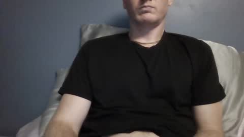 Snapshot of jfk247 chatting on 11-18-25, 12:05 jfk247 online show from 11-18-25, 12:05