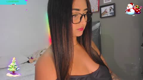 jhackelin  My independent account online show from 12-30-24, 03:03