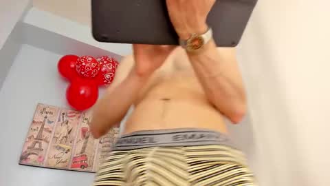 Snapshot of jheampiero chatting on 02-19-26, 09:33 Jheampiero online show from 02-19-26, 09:33