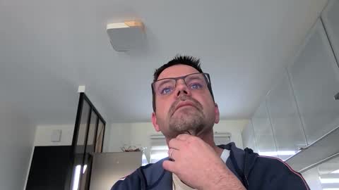 Snapshot of jhmec44000 chatting on 03-17-26, 08:39 jhmec44000 online show from 03-17-26, 08:39