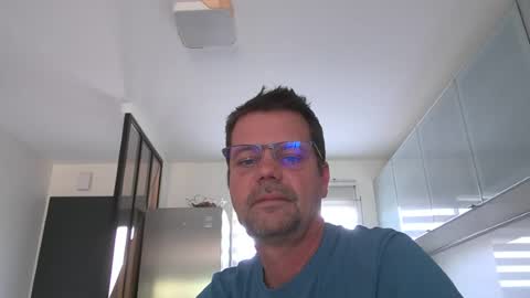 Snapshot of jhmec44000 chatting on 07-17-26, 04:01 jhmec44000 online show from 07-17-26, 04:01