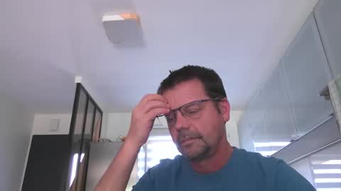 Snapshot of jhmec44000 chatting on 07-27-26, 01:07 jhmec44000 online show from 07-27-26, 01:07