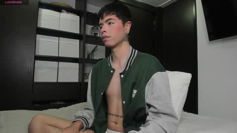 Snapshot of jhn_morghan chatting on 01-24-25, 02:28 Morghan online show from 01-24-25, 02:28