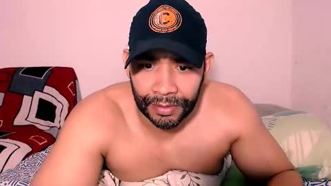 En moreno online show from 11-05-25, 05:40