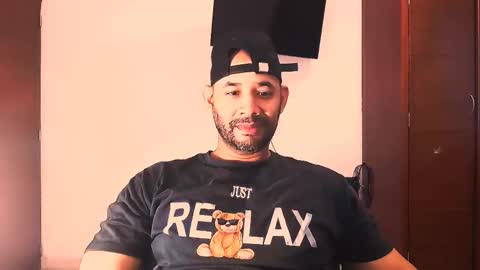 En moreno online show from 12-16-25, 07:19