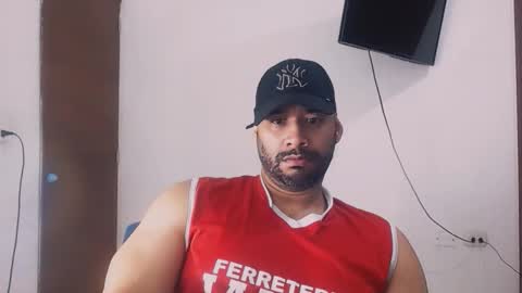 Snapshot of jho173027 chatting on 01-07-26, 11:23 En moreno online show from 01-07-26, 11:23