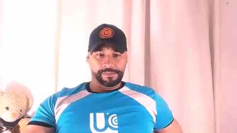 Snapshot of jho173027 chatting on 02-12-26, 03:01 En moreno online show from 02-12-26, 03:01