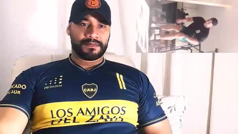 Snapshot of jho173027 chatting on 03-01-26, 01:57 En moreno online show from 03-01-26, 01:57