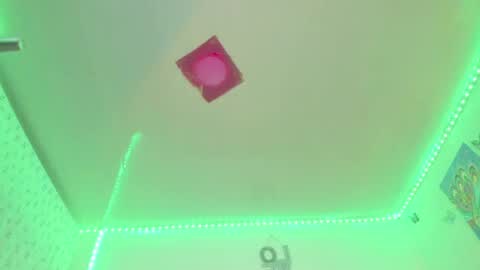 jhoanatrans22 online show from 04-10-26, 10:36