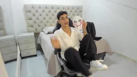 jhoanleandro online show from 11-01-25, 05:53