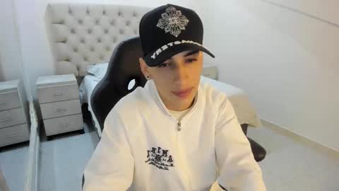 jhoanleandro online show from 11-30-25, 05:11