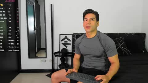 Snapshot of jhoansex_ chatting on 05-26-26, 11:45 JHOAN online show from 05-26-26, 11:45