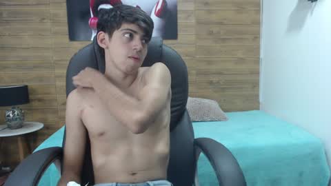 Jhoel online show from 02-05-25, 01:11